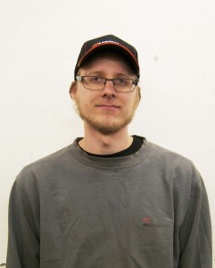 personalbild-1-241×300-1